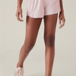 Athleta Girl Heart the Hustle 2.5 Short